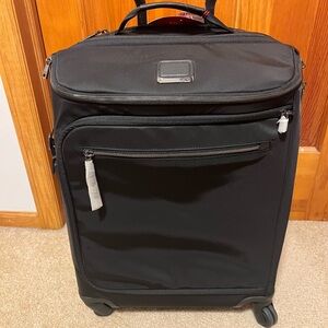 TUMI Voyageur Leger Continental Carry-On Luggage, Black NWT